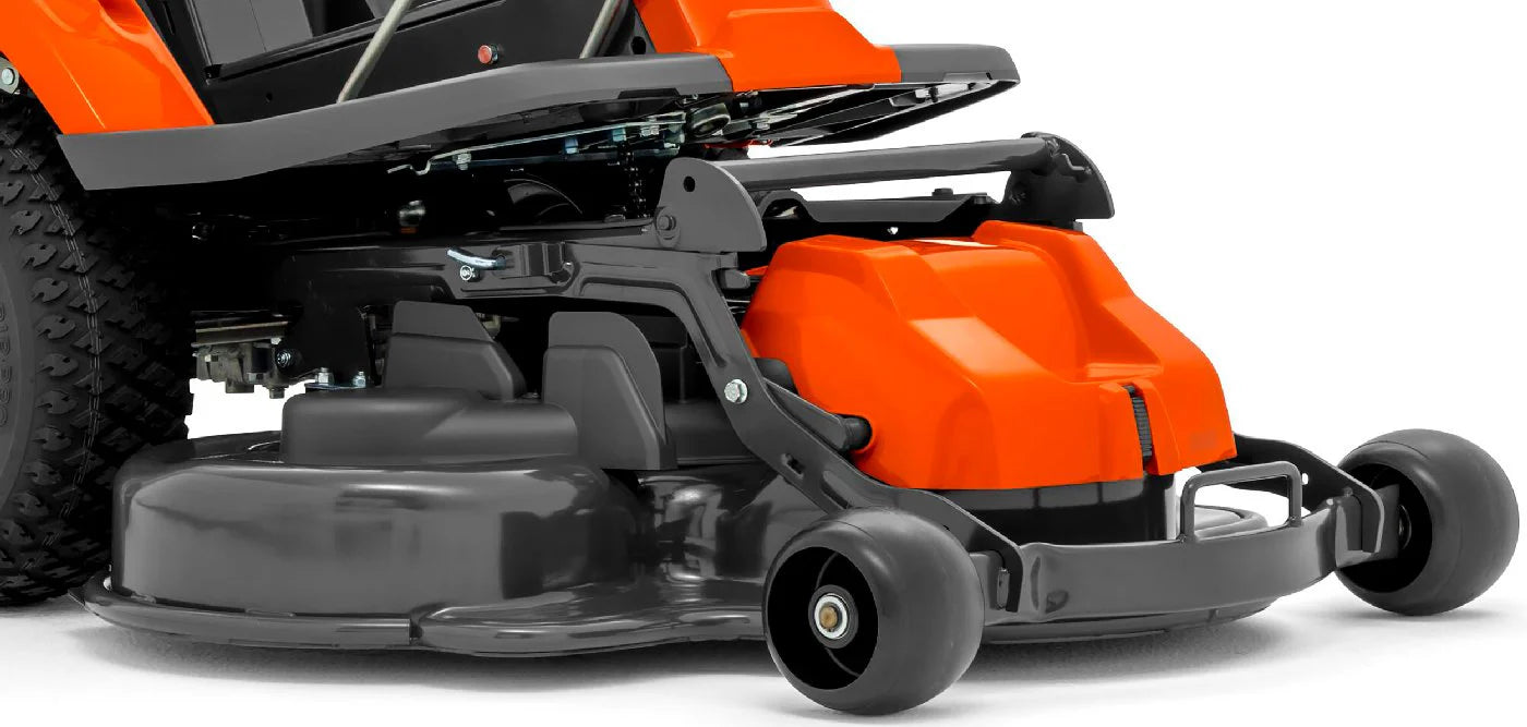 Husqvarna Profi-Frontmaaier R 214C met Combi 94 Maaidek – 13,6 PK